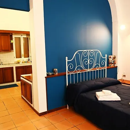 La Bougainvillea 3*